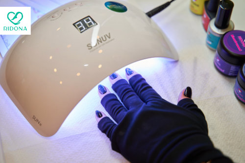 Guanto protezione UV per asciugatura smalto